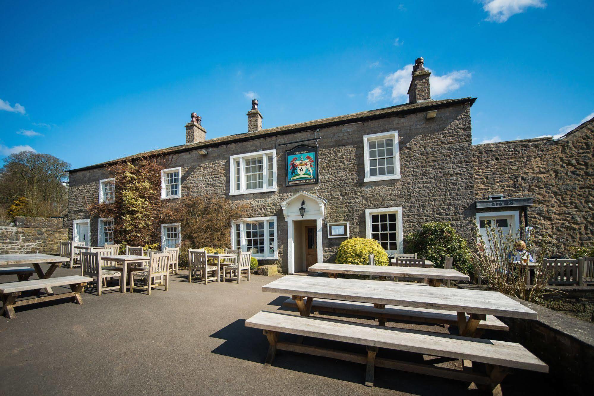 The Assheton Arms Hotel Clitheroe Exterior photo